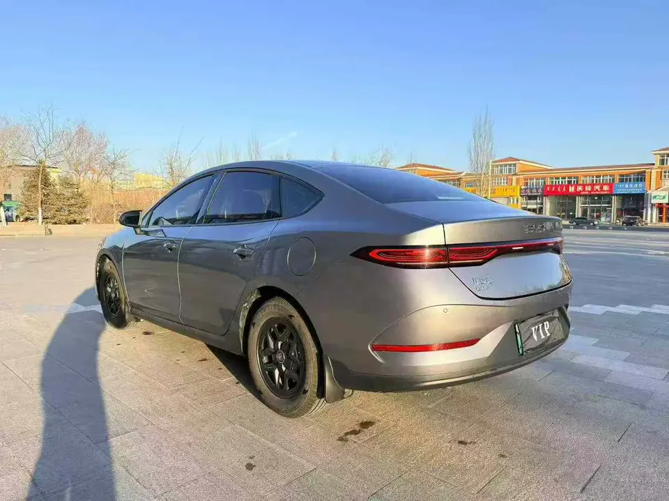 BYD Qin PLUS DM Qin PLUS DM 2025 Intelligent Driving Edition DM-i 55KM Leading Edition 2025 — thumbnail 4