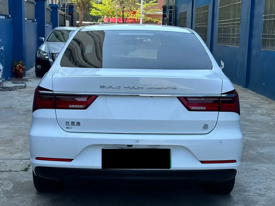 BYD QinEV Travel Edition 2023 — миниатюра 5