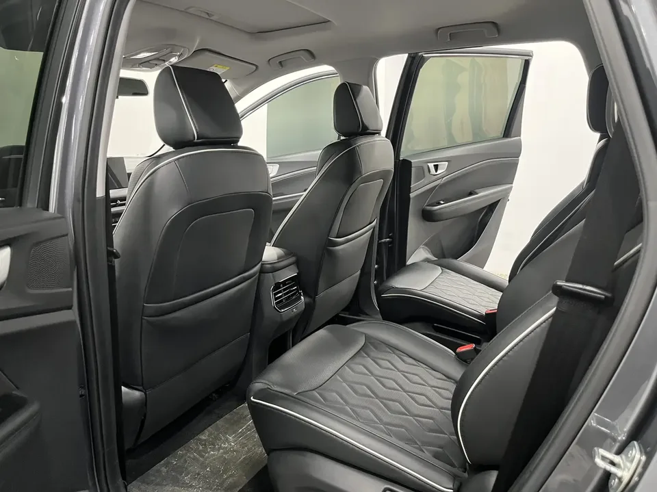 Wuling Jiachen Wuling Jiachen 2022 1.5T CVT Premium Flagship Model 2022 — thumbnail 3