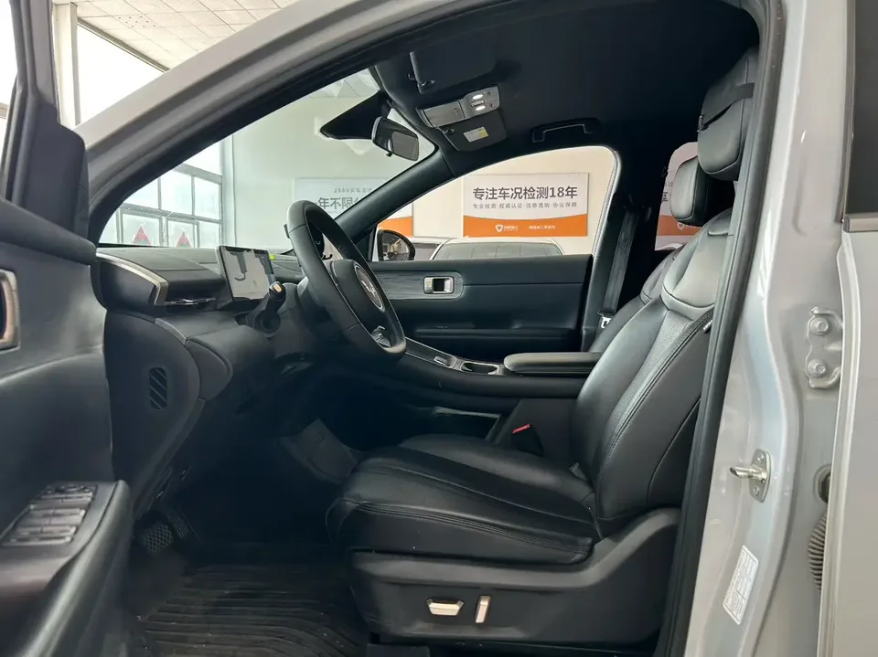 Wuling Starlight S EV Wuling Starlight S EV 2024 510km Pilot 2024 — thumbnail 5