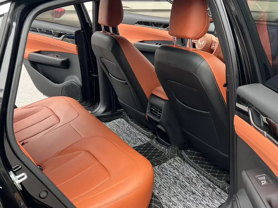 Wuling Starlight EV 610km Smart Flagship 2025 — миниатюра 3