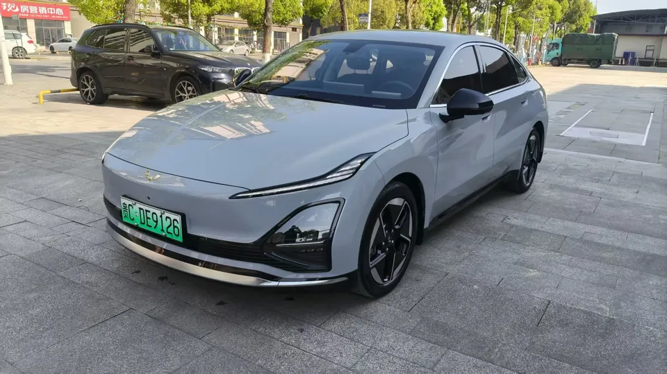 Wuling Starlight EV 2024
