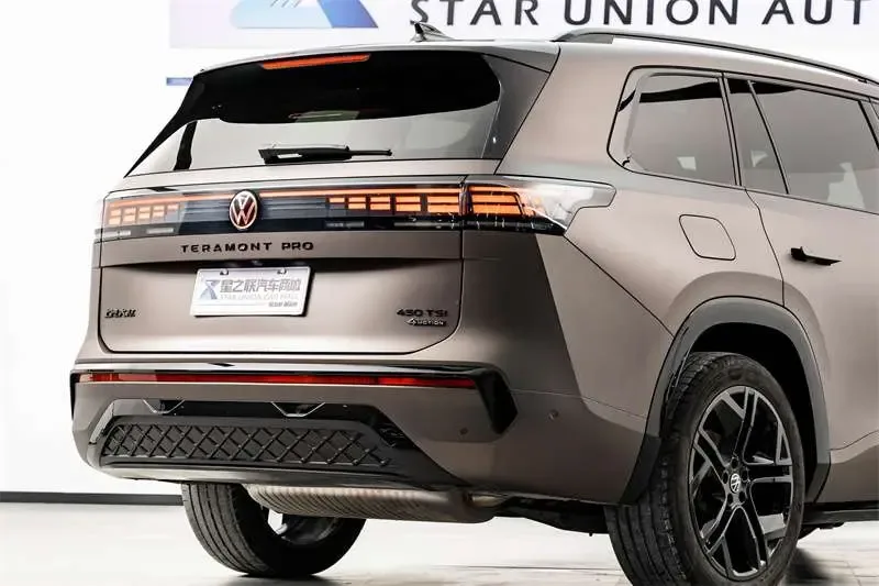 Volkswagen Teramont Teramont 2025 Touron Pro 450TSI 4WD Summit Edition 2025 — thumbnail 3