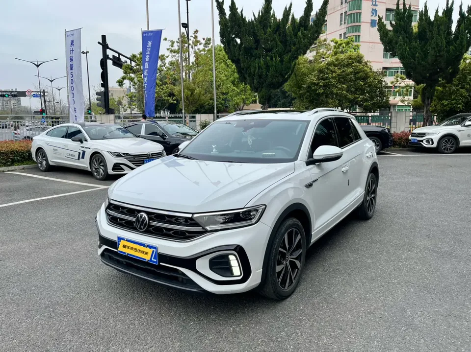 Volkswagen T-Roc 2023