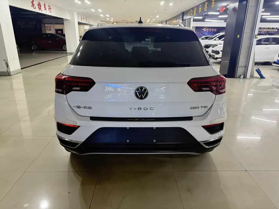 Volkswagen T-Roc Tange 280TSI DSG two-wheel drive comfort PLUS 2022 — миниатюра 5