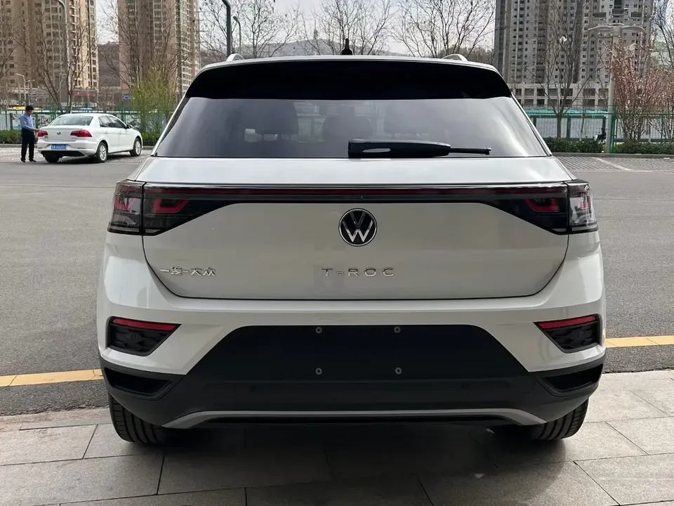 Volkswagen T-Roc 2026 Volkswagen T-Roc 280TSI DSG Time Edition 2026 — миниатюра 2