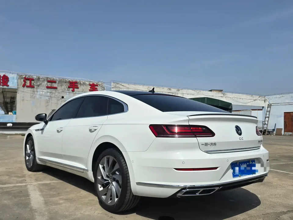 Volkswagen Arteon CC 2023 Volkswagen CC 2023 380TSI Eye-catching Edition 2023 — thumbnail 2