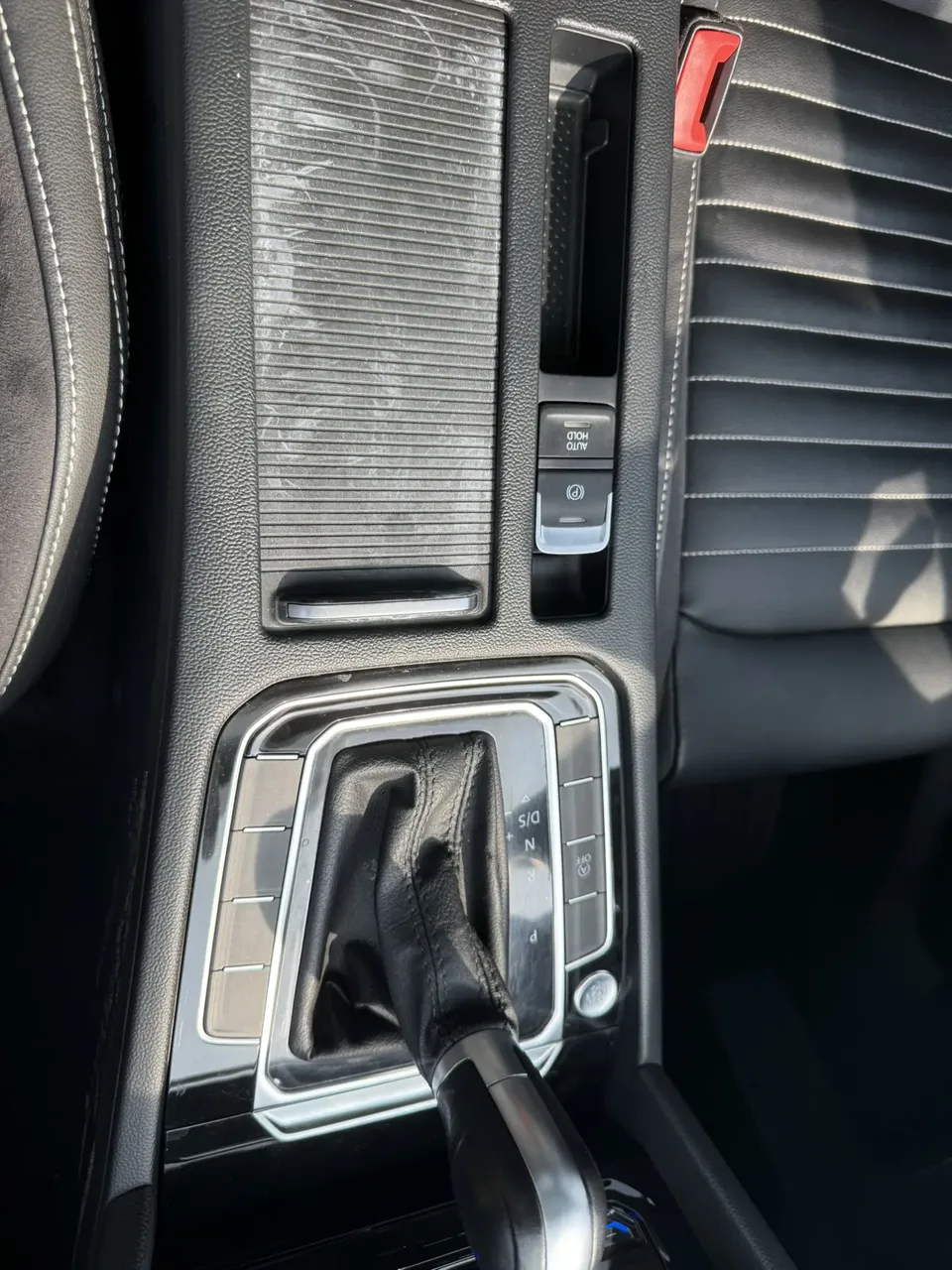 Volkswagen Magotan 330TSI DSG 30th Anniversary Edition 2022 — миниатюра 3