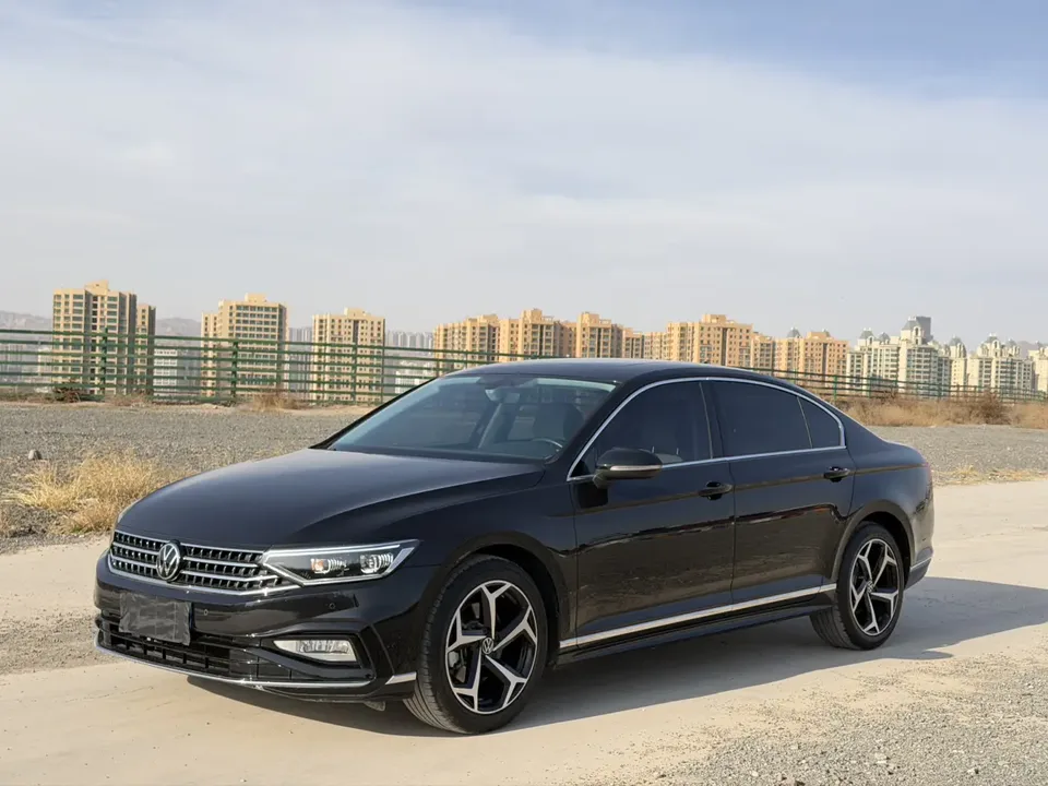 Volkswagen Magotan 2024