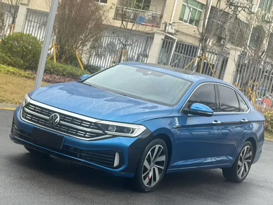 Volkswagen Sagitar 2024