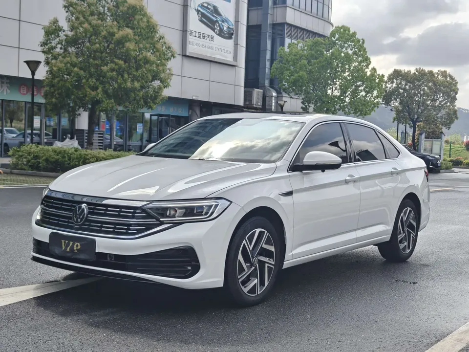 Volkswagen Sagitar 2024