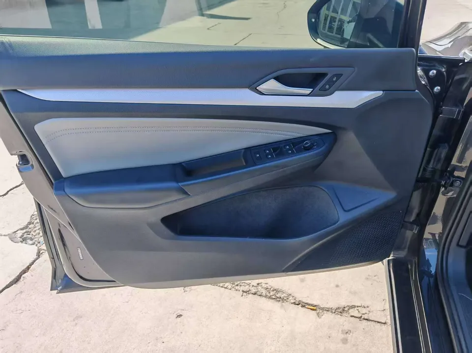 Volkswagen Golf Golf 2021 280TSI DSG Pro 2022 — миниатюра 2