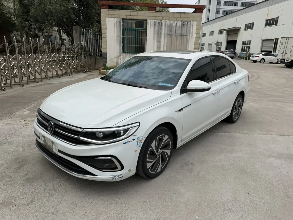 Volkswagen Bora 2023