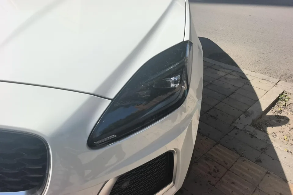 Jaguar E-Pace Jaguar E-PACE 2024 aggressive sports version R-DYNAMIC S 2024 — миниатюра 4
