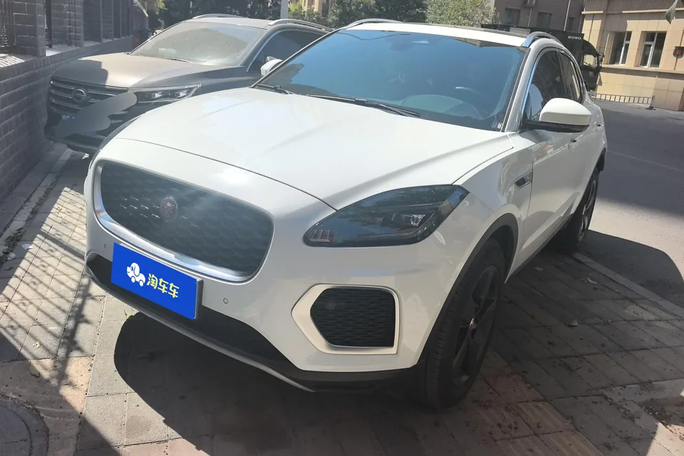 Jaguar E-Pace 2024