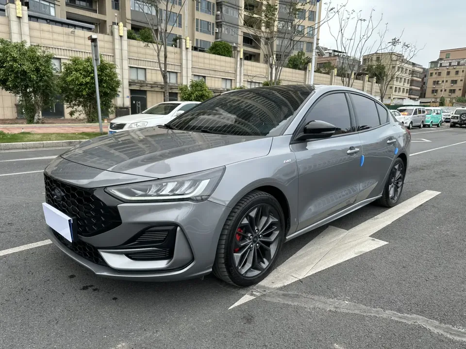Ford Focus 2022
