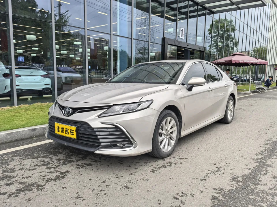 Toyota Camry 2023
