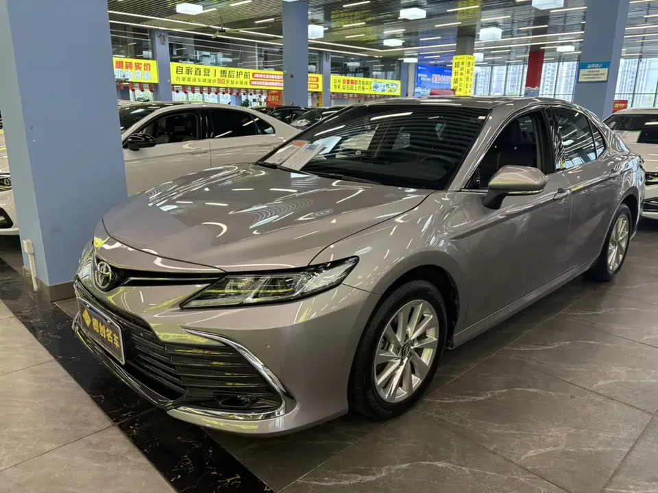 Toyota Camry 2022