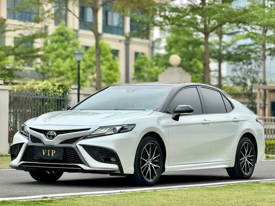 Toyota Camry 2022