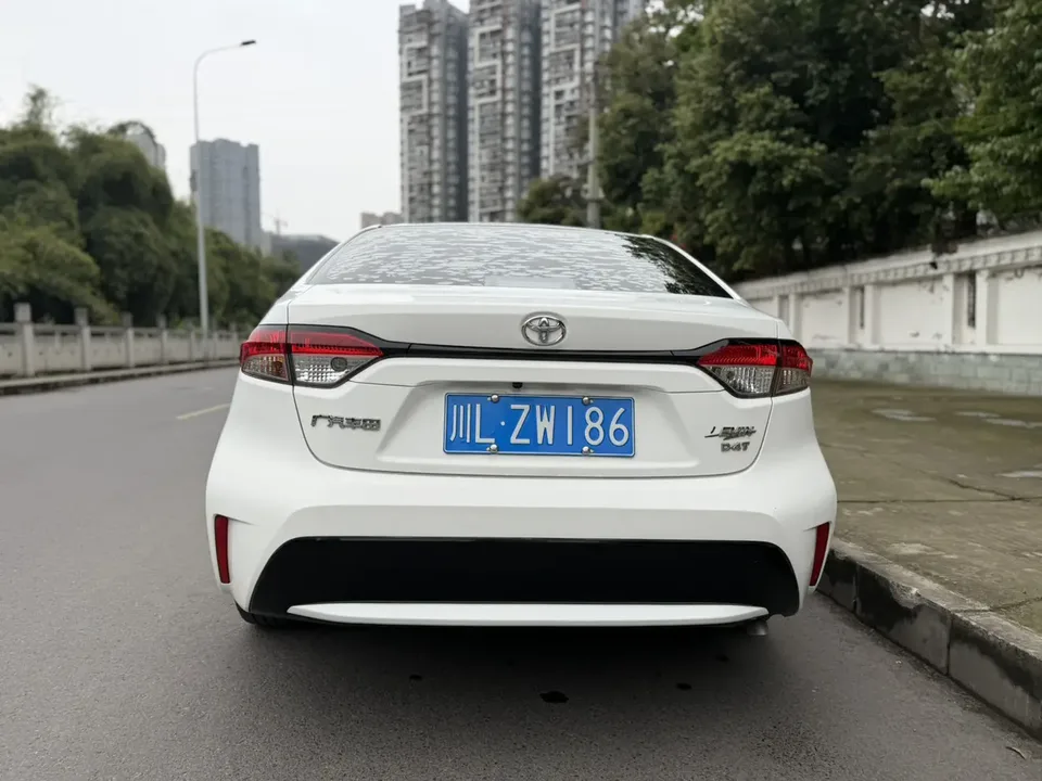 Toyota Levin 2022 Lelink 185T CVT Luxury Edition 2022 — миниатюра 2