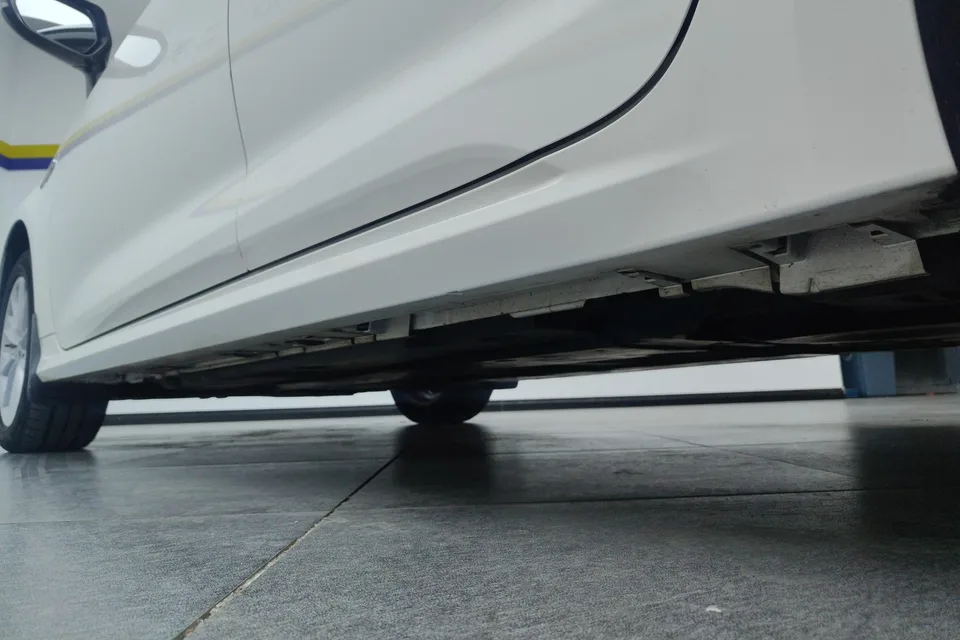 Toyota Corolla Corolla 2021 2021 Corolla Hybrid 1.8L E-CVT Elite Edition 2022 — thumbnail 2