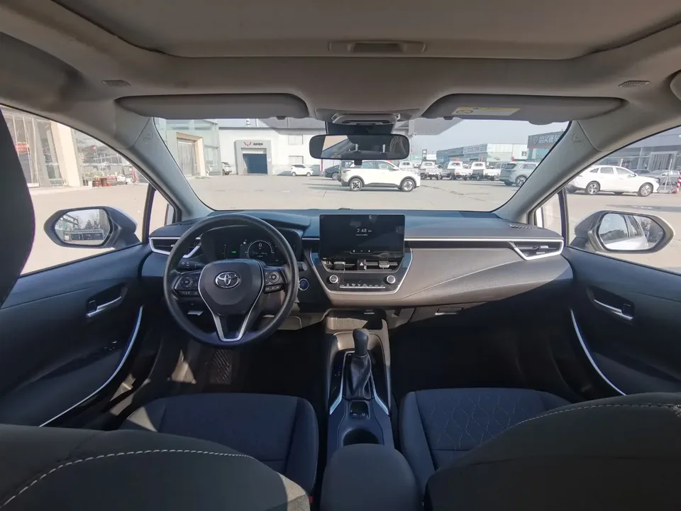 Toyota Corolla Corolla 2023 Intelligent Electric Hybrid Dual Engine 1.8L E-CVT Elite Edition 2023 — thumbnail 5