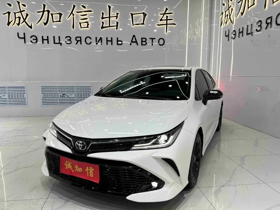 Toyota Corolla 1.5L CVT GR SPORT sports version 2023 — фото 1, купить с доставкой в Москву
