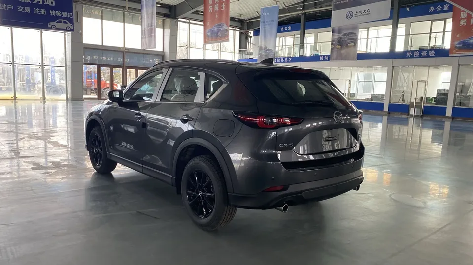 Mazda CX-5 2.0L Automatic 2WD Comfort Edition 2025 — миниатюра 2