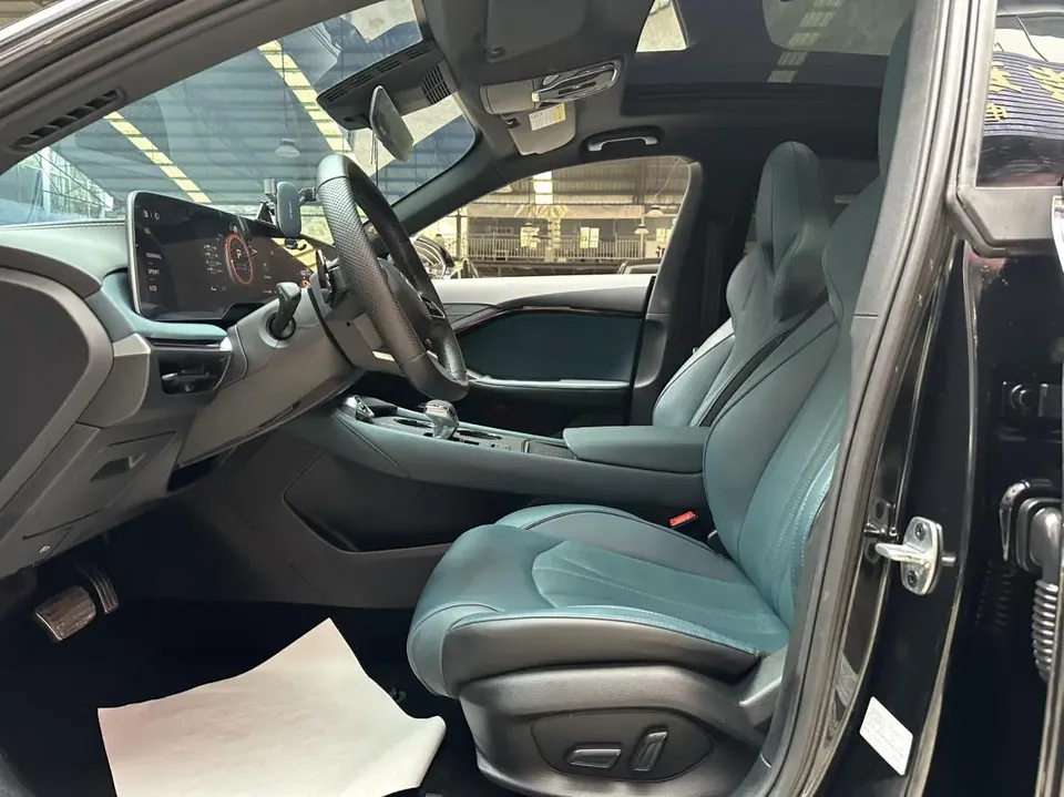 MG 7 2.0T Automatic Beauty Hunter Premium Edition 2023 — миниатюра 3