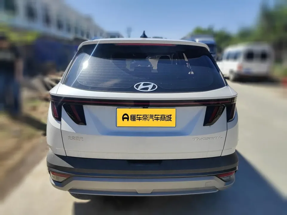 Hyundai tucson l Tucson 2025 Tucson L 1.5T GLX Elite Edition 2025 — миниатюра 2