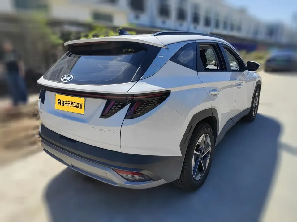 Hyundai tucson l Tucson 2025 Tucson L 1.5T GLX Elite Edition 2025 — миниатюра 4