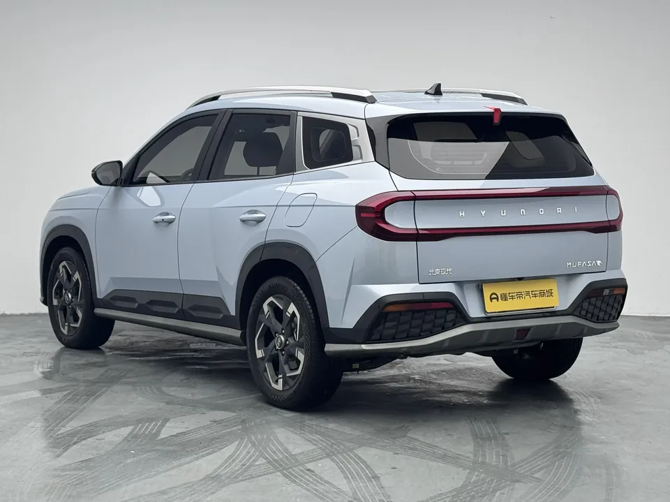 Hyundai ix35 Musa 2.0L Deluxe Edition DLX 2023 — миниатюра 2
