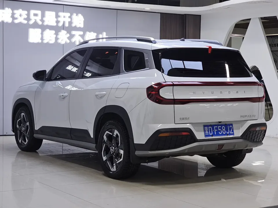 Hyundai ix35 Musa 2.0L Deluxe Edition DLX 2023 — миниатюра 2