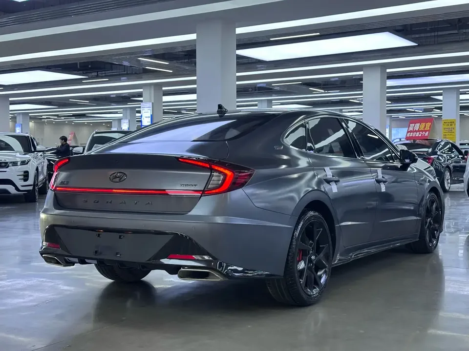 Hyundai Sonata 380TGDi 20th SE Automatic 20th Anniversary Edition 2023 — миниатюра 2