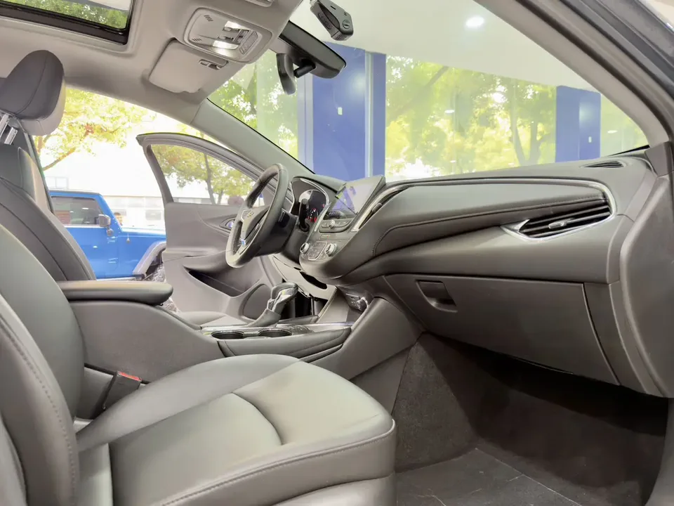 Chevrolet Malibu Xl Malibu XL 2022 535T Automatic Sharp Edition 2023 — миниатюра 3