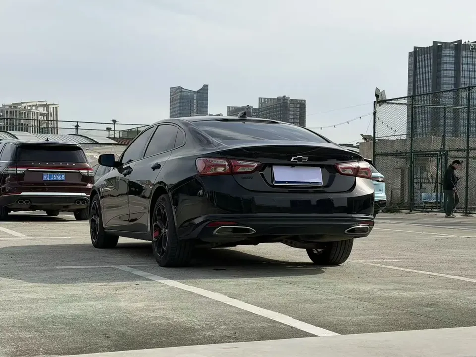 Chevrolet Malibu Xl Redline 2.0T Redline Edition 2023 — миниатюра 4