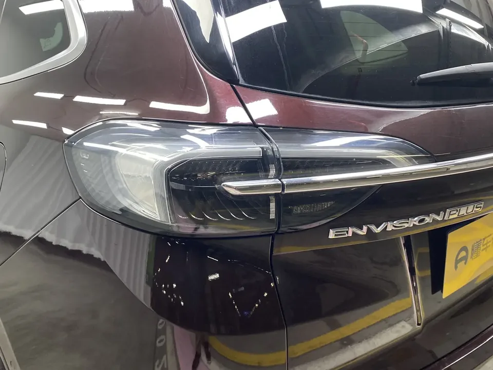 Buick Envision Envision Plus Avenir seven-seater version 2022 — миниатюра 4