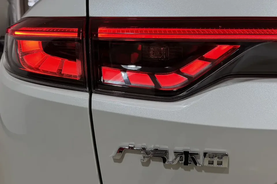 Honda VEZEL 1.5L CVT technology version 2023 — миниатюра 5