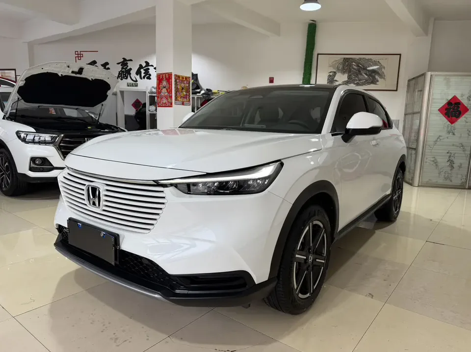 Honda VEZEL 1.5L CVT technology version 2023 — фото 1, купить с доставкой в Москву