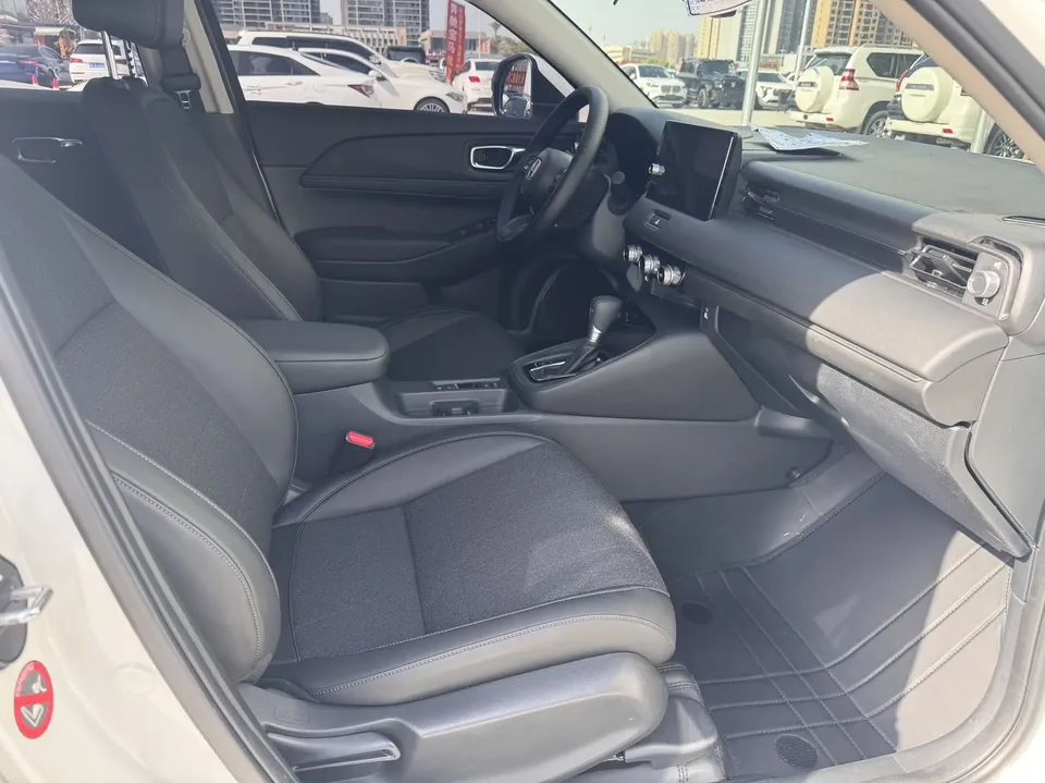 Honda VEZEL 1.5L CVT technology version 2023 — миниатюра 4