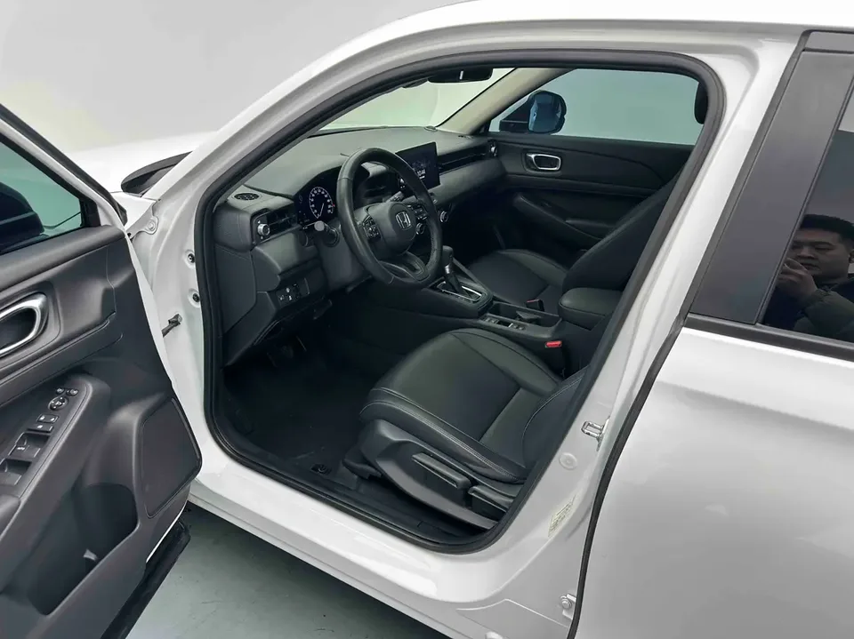Honda VEZEL 1.5L CVT technology version 2024 — миниатюра 3