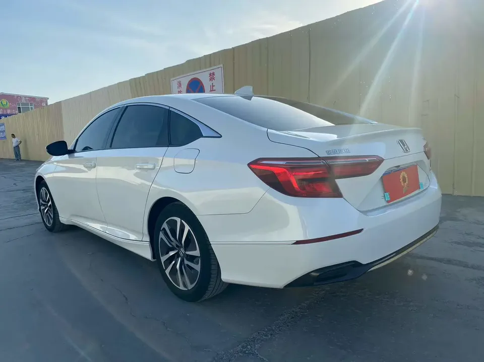 Honda Inspire Yingshipai 2022 2022 Insignia Hybrid 2.0L Net Smart Edition 2022 — thumbnail 4