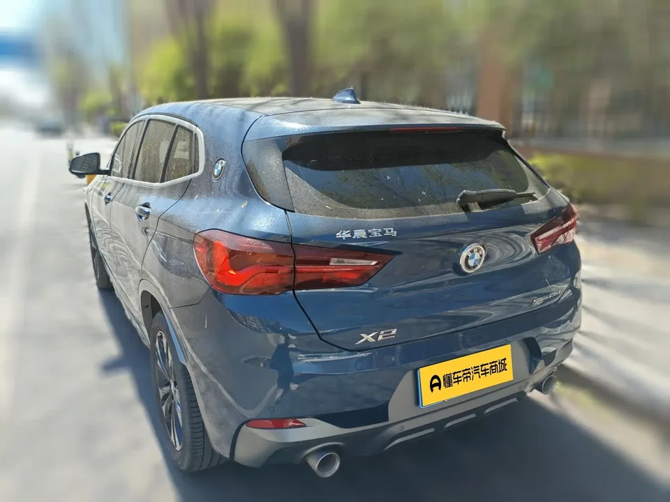 BMW X2 BMW X2 2023 sDrive25i M Off-Road Package 2023 — миниатюра 2