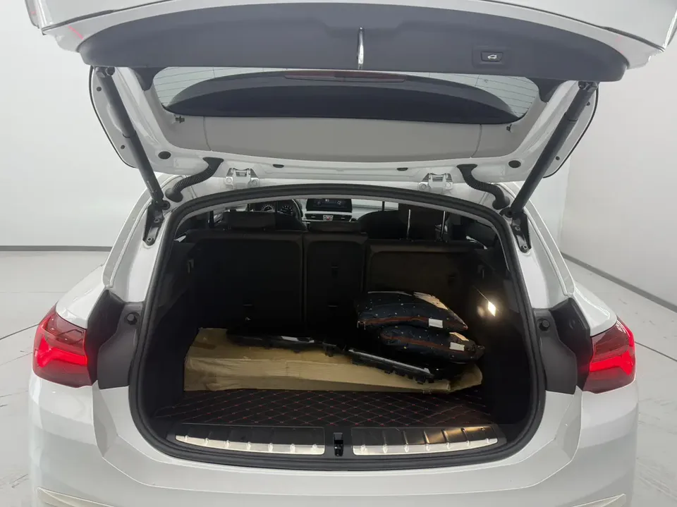 BMW X2 BMW X2 2023 sDrive25i M Off-Road Package 2023 — миниатюра 4