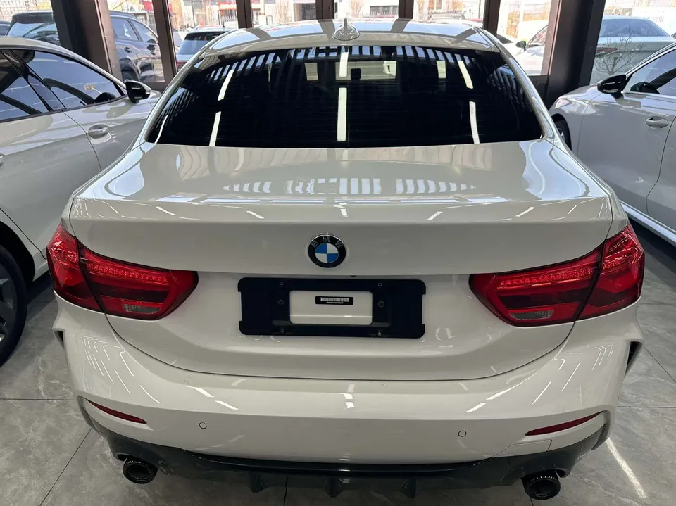 BMW 1 Series facelift 120i M Sport Night Edition 2022 — миниатюра 2