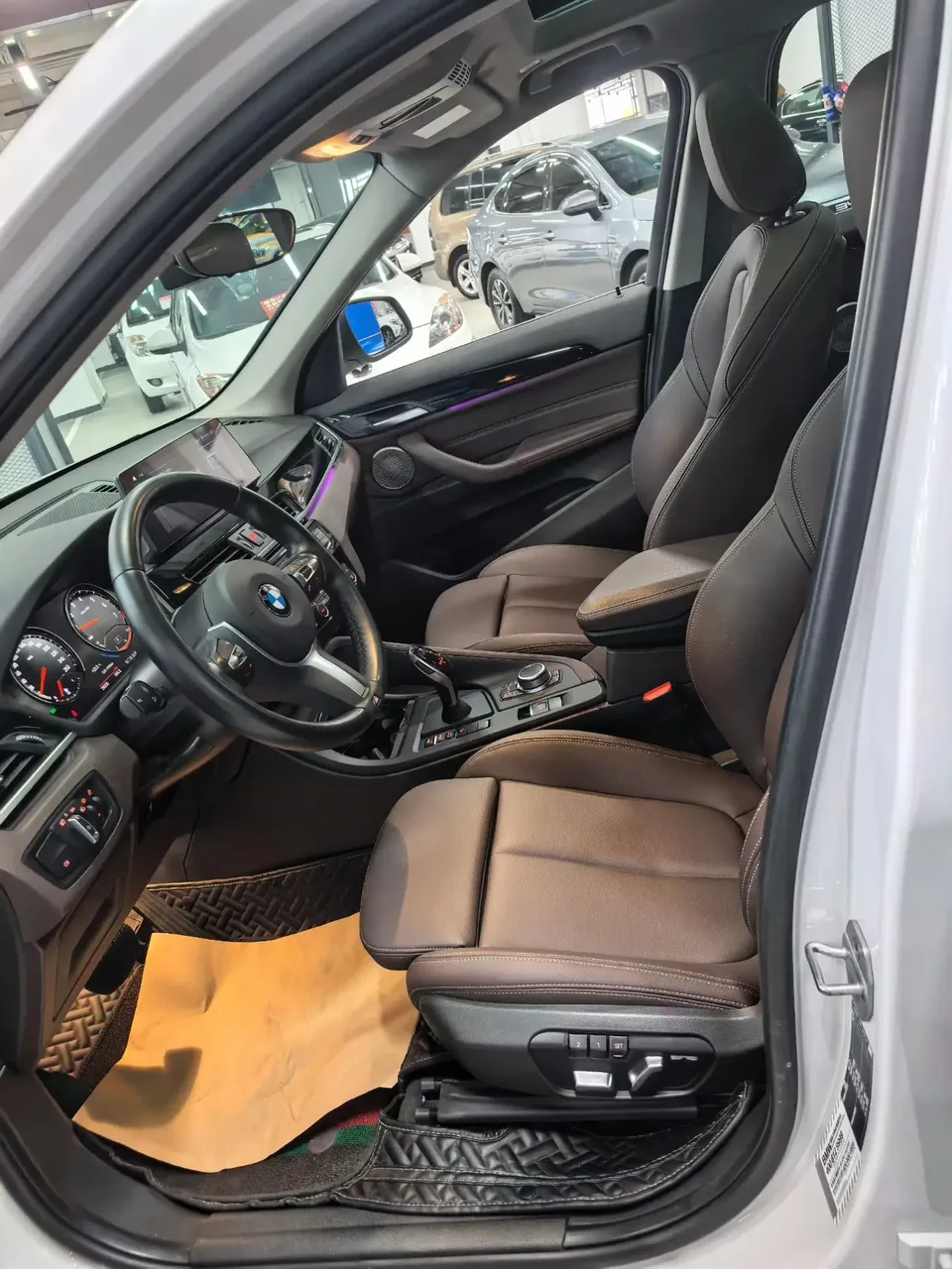 BMW X1 BMW X1 2022 sDrive25Li Leading Edition 2023 — миниатюра 5