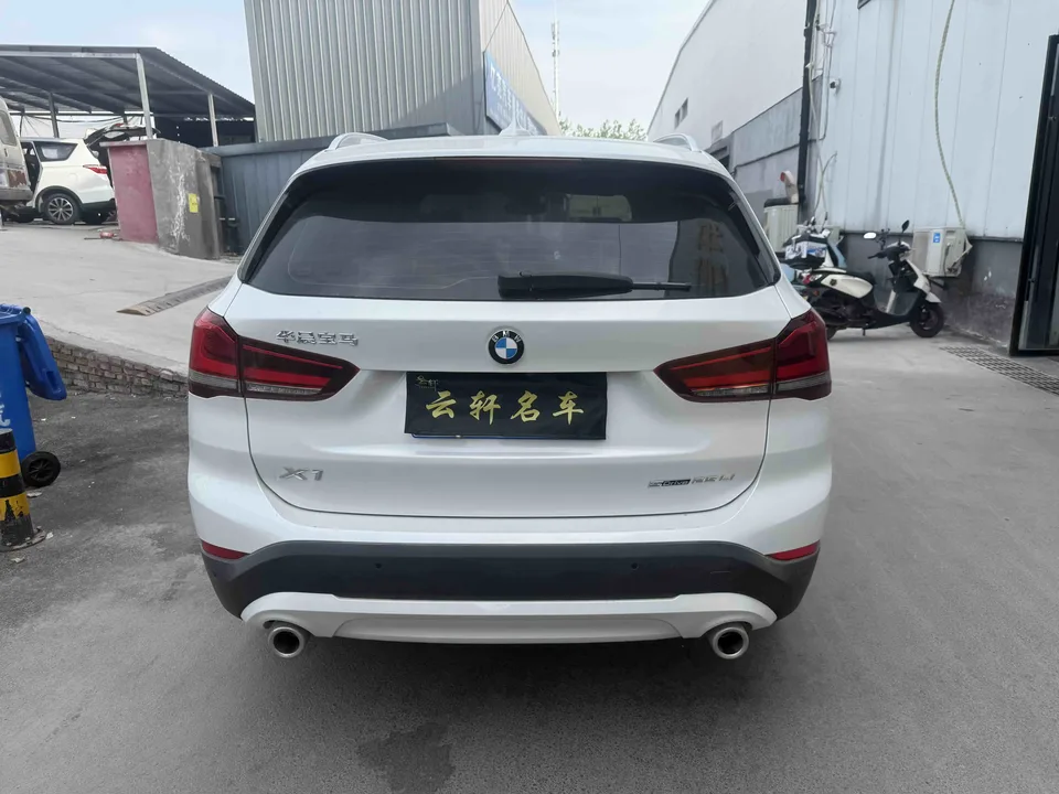 BMW X1 BMW X1 2022 sDrive25Li Leading Edition 2023 — миниатюра 2