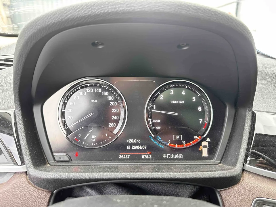 BMW X1 BMW X1 2022 sDrive25Li Leading Edition 2023 — миниатюра 5