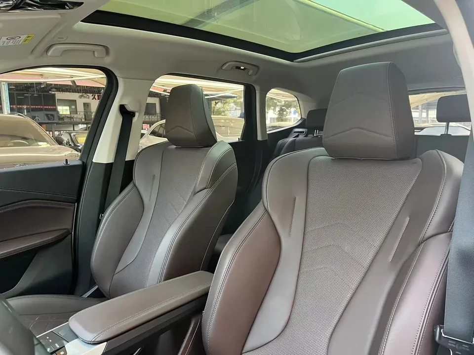BMW X1 sDrive25Li X Design Package 2023 — миниатюра 5