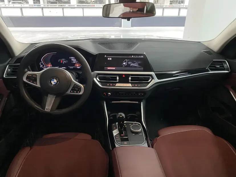 BMW 3 Series facelift 325Li M Sport package 2022 — миниатюра 5